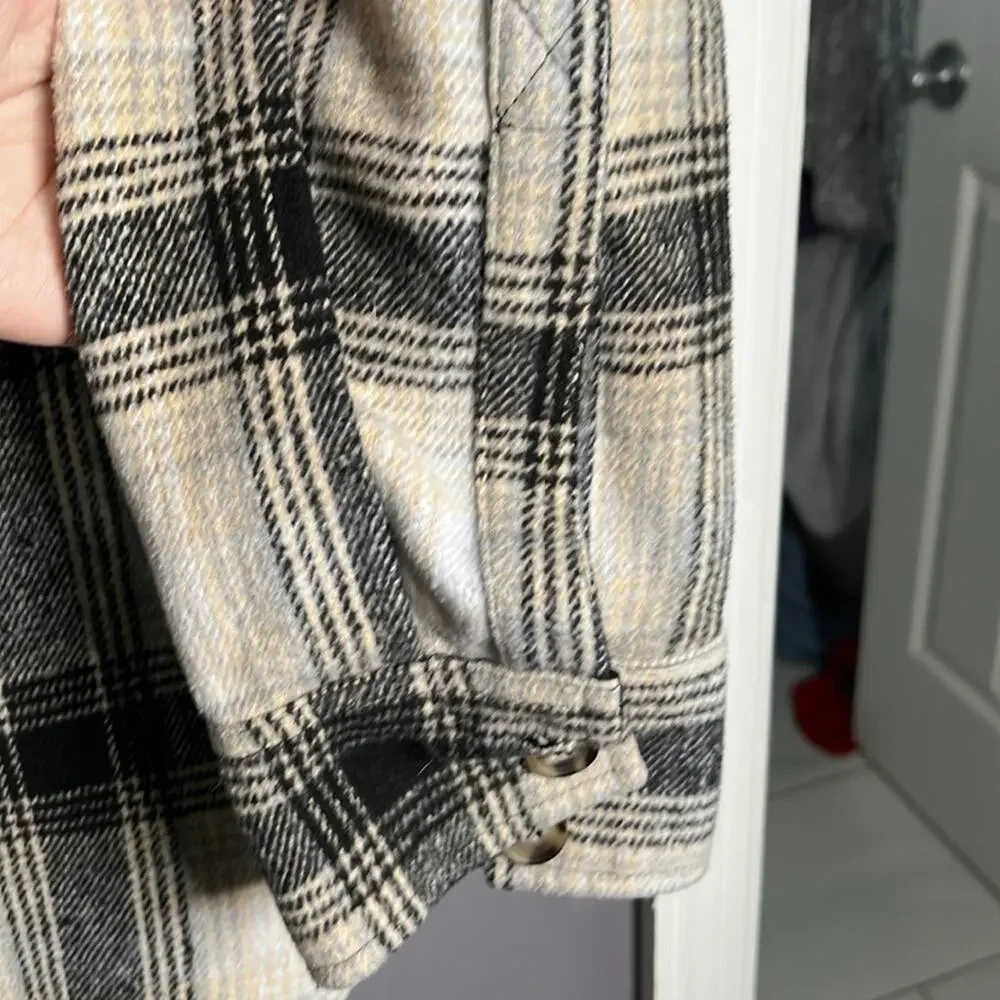 Boutique Black Tan Plaid Button Down Shacket Pockets 2X